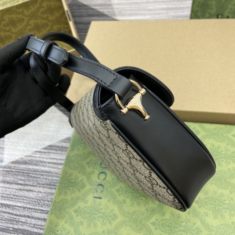 Gvc*1 horsebit bags